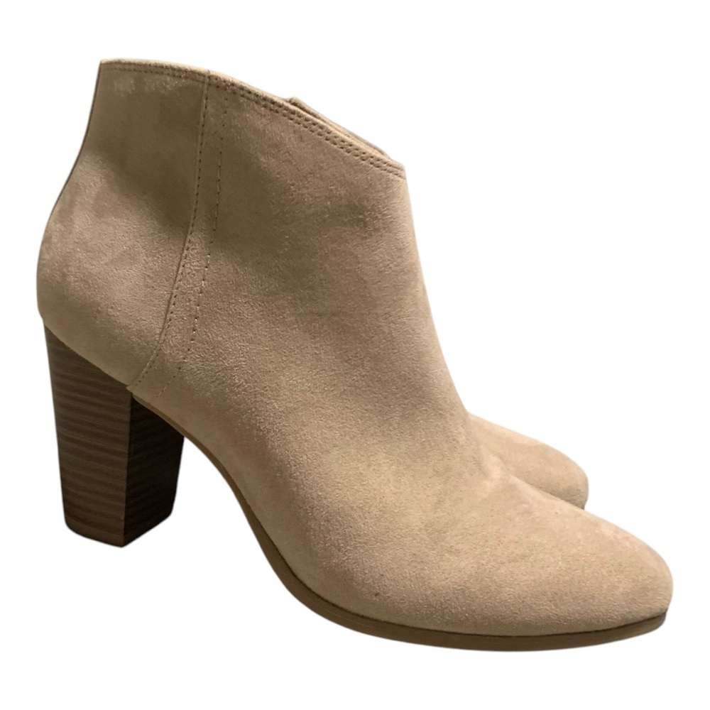 Tan Suede Ankle Booties with Chunky Heel Old Navy size 7 big